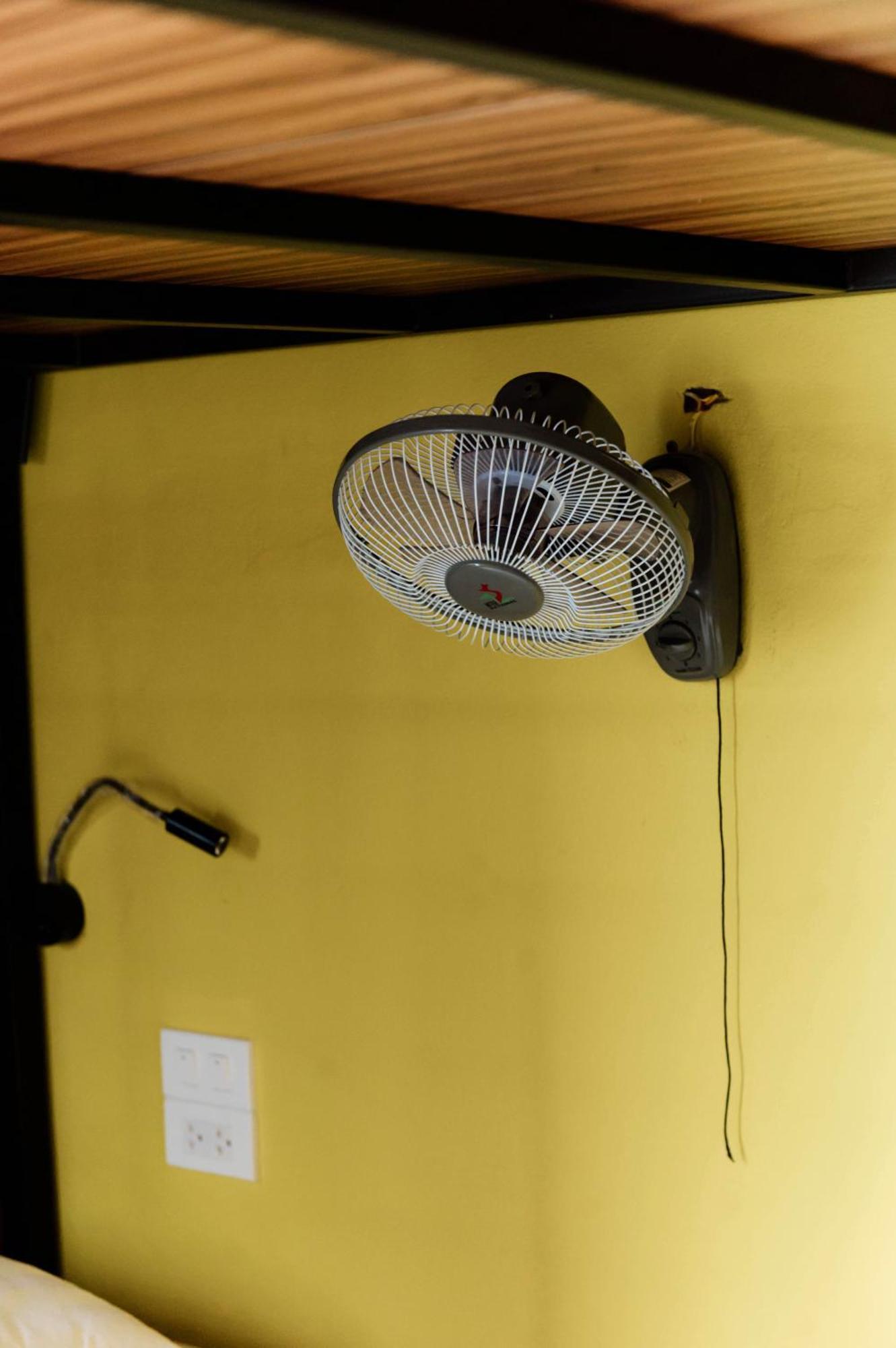Tabalo Hostel Hanoi Exteriör bild